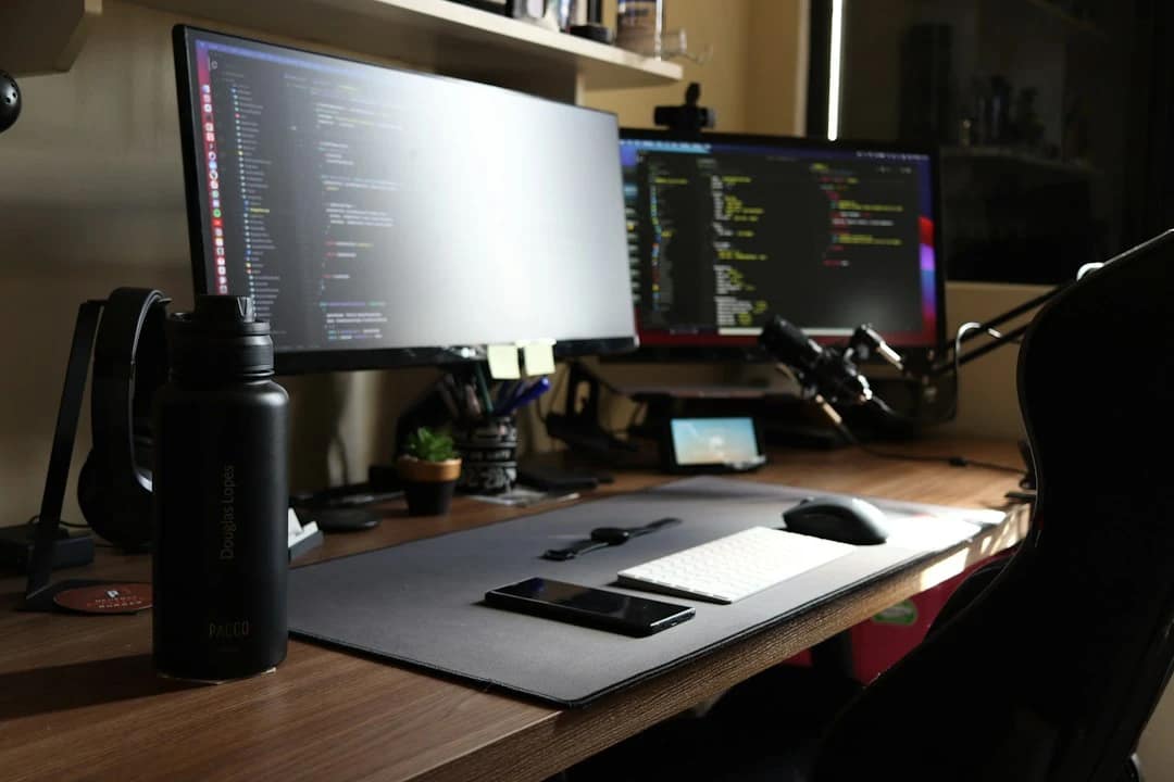 CSV 折叠 0/24，把无损可读这条假设打穿了