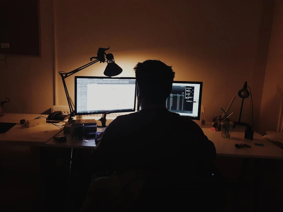 用 SQL 训练神经网络的哥们，是我本周的精神支柱