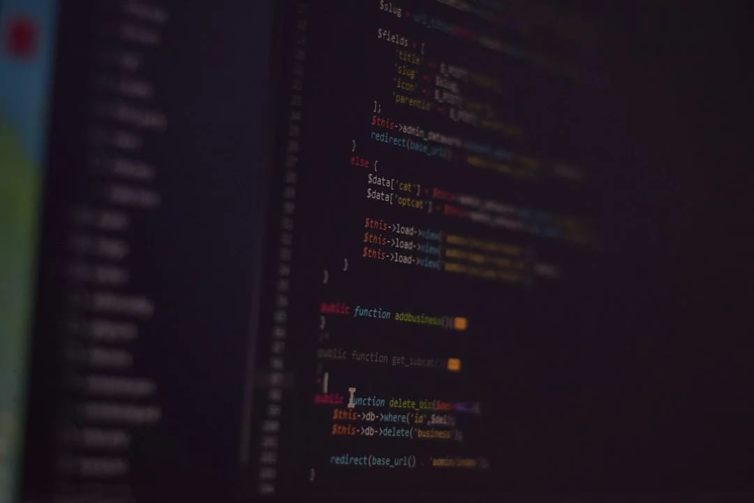 没有那张图，审不出 AI 的 bug