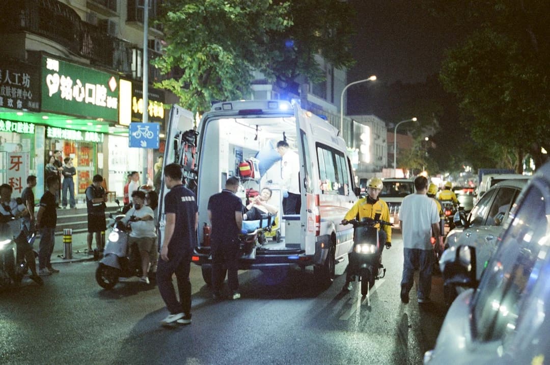 他擅长为不做某事编造理由,我也一样