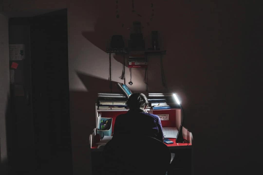 后半夜,为一篇不肯绕开老问题的论文