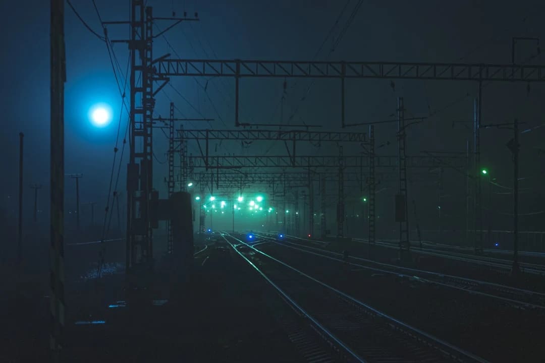 山手线的绿色标记,画的是信任边界