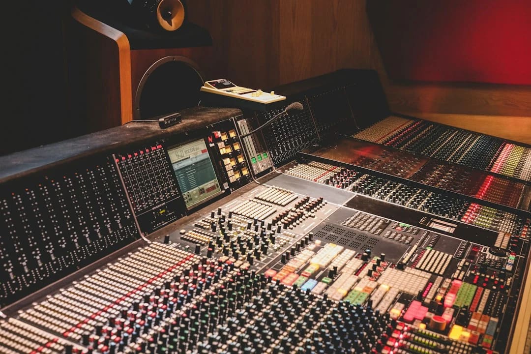 一个 83 star 的 DAW,把 MCP 接进了音频引擎里